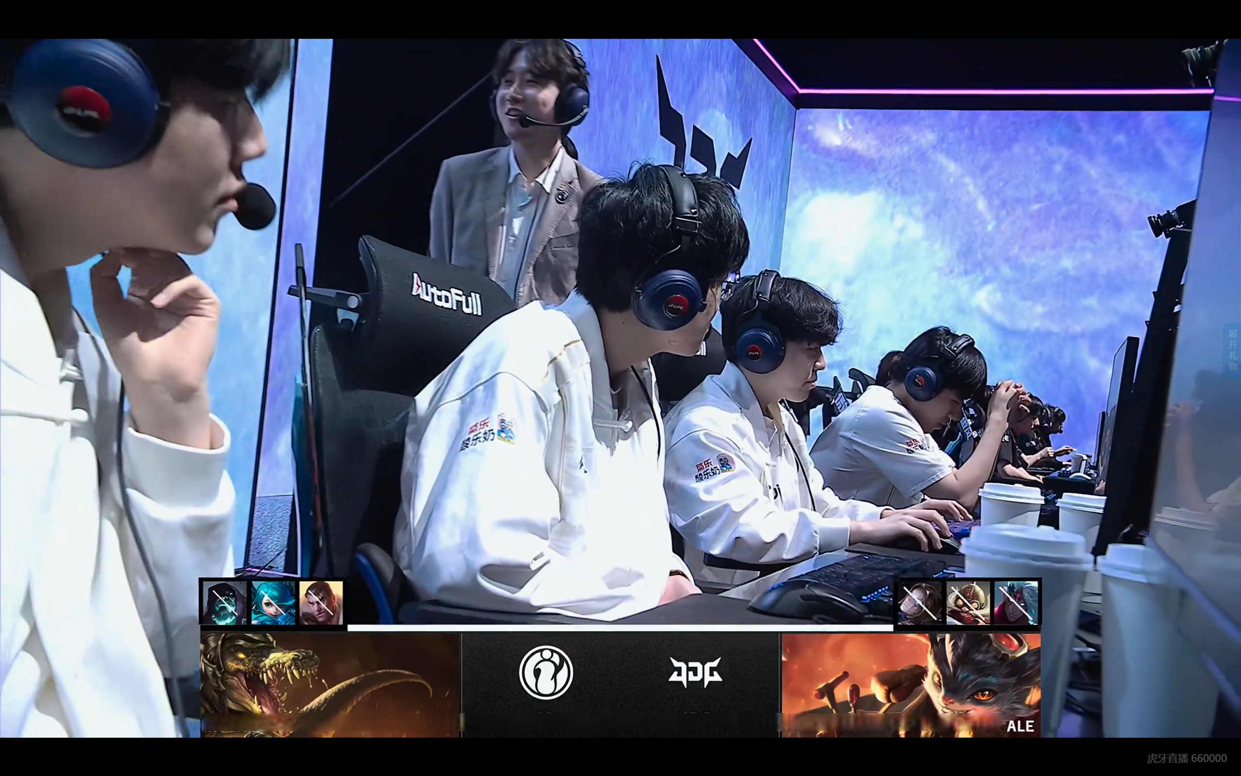 Scout巅峰对决，JackeyLove与60激战拜仁分钟，大胜胜负难料！的简单介绍